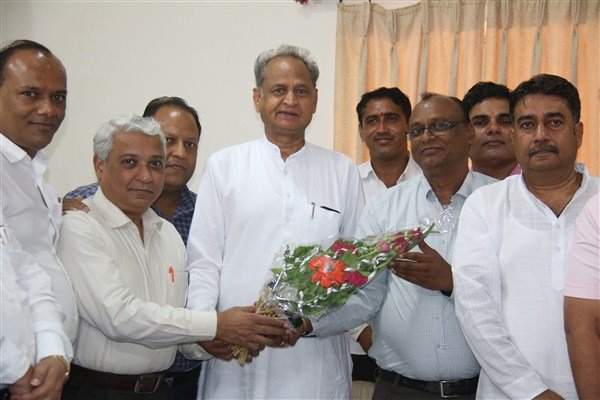 MIA Meeting with Shri Ashok Ji Gehlot, Ex-Chief Minister, Rajasthan on problem faced by the industries in the State