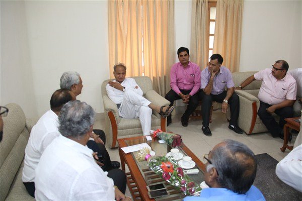 MIA Meeting with Shri Ashok Ji Gehlot, Ex-Chief Minister, Rajasthan on problem faced by the industries in the State