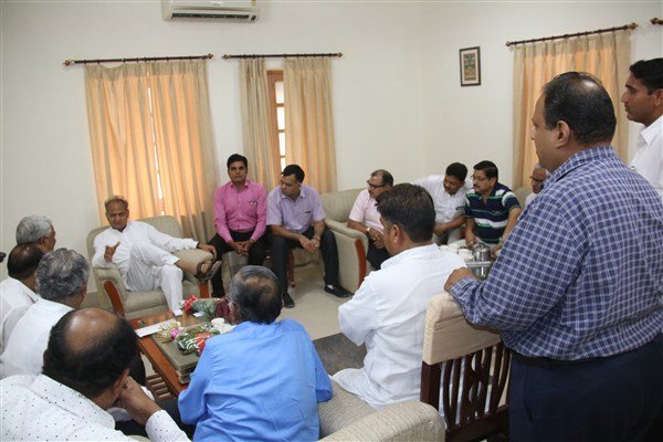 MIA Meeting with Shri Ashok Ji Gehlot, Ex-Chief Minister, Rajasthan on problem faced by the industries in the State